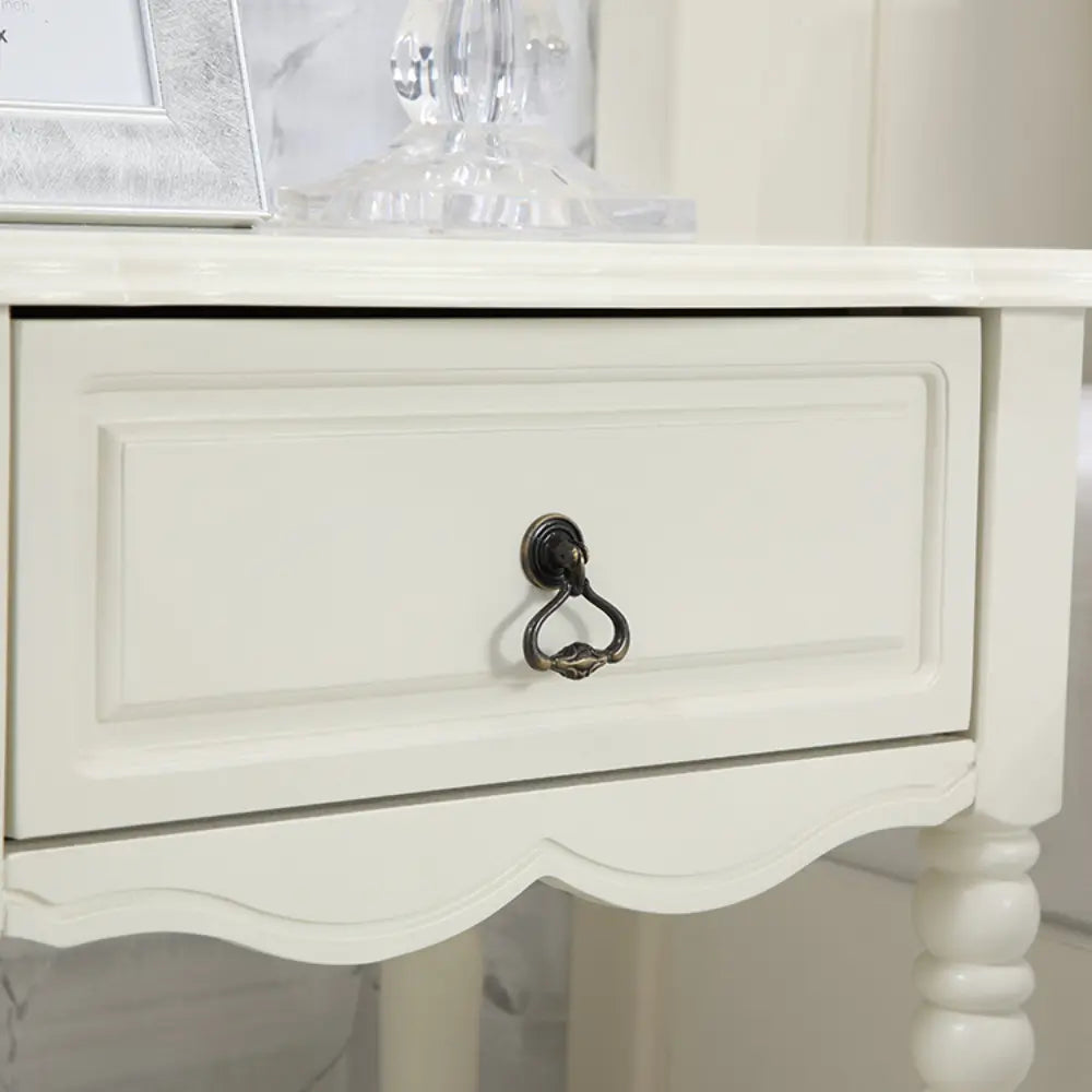 ANASTASIA PLUS NIGHT TABLE WT