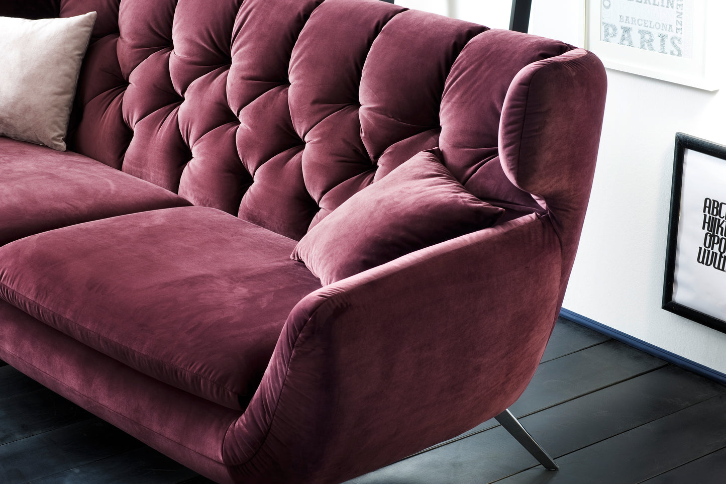 Recamiere left side high back (3057), 
Metal leg 839 black matt W223 x D 90 cm